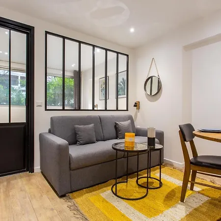 Cmg Montmartre - Cottages